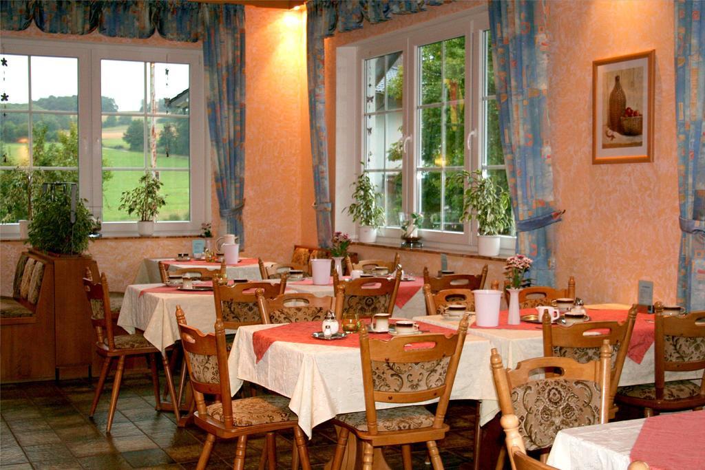 Hotel Haus Sonneck 켈베르크 외부 사진