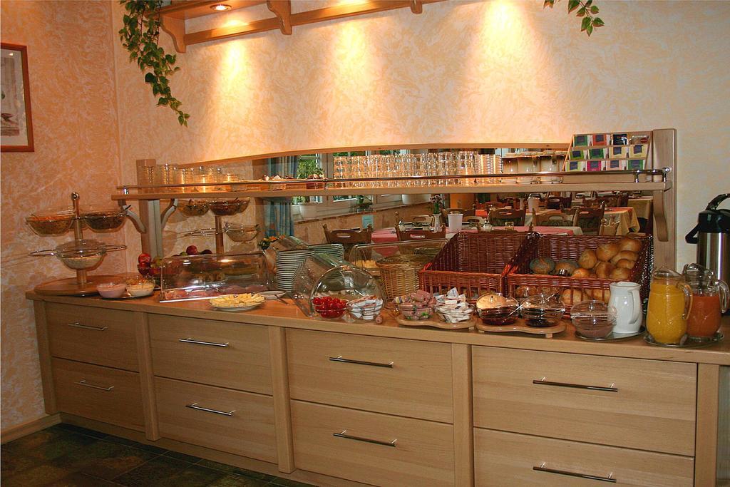 Hotel Haus Sonneck 켈베르크 외부 사진